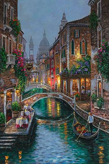 VenetianCharm_eq-Web
